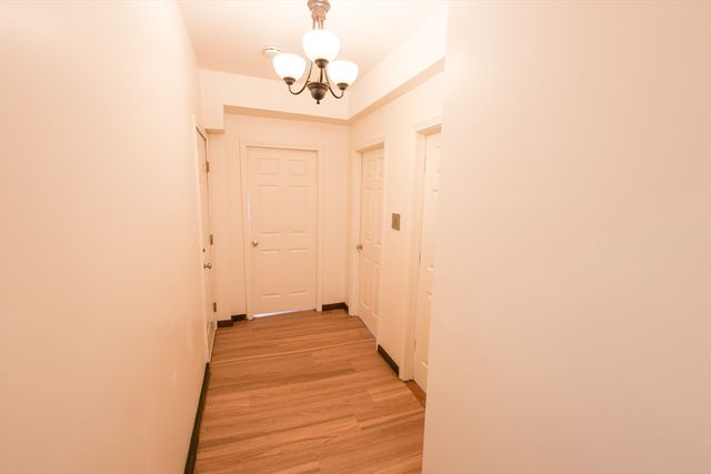 100 Seaver Street 12B, Boston, MA 02121