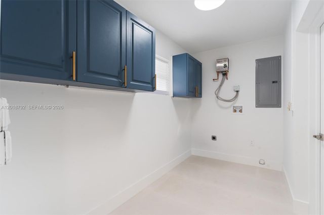4211 NE 27th Avenue, Lighthouse Point, FL 33064