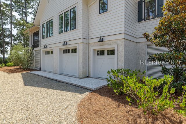 245 Davies Rd, Bluffton, SC 29910