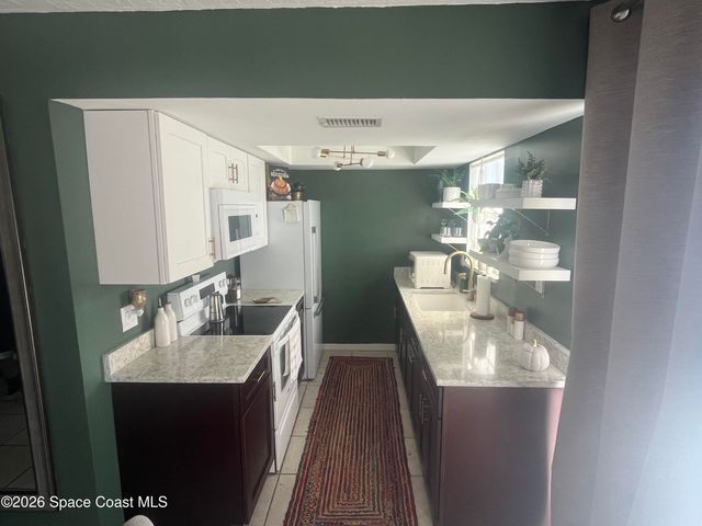 1300 Arlington Lane NE 108, Palm Bay, FL 32905