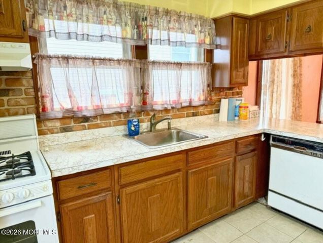 78 Neptune Avenue, Neptune City, NJ 07753