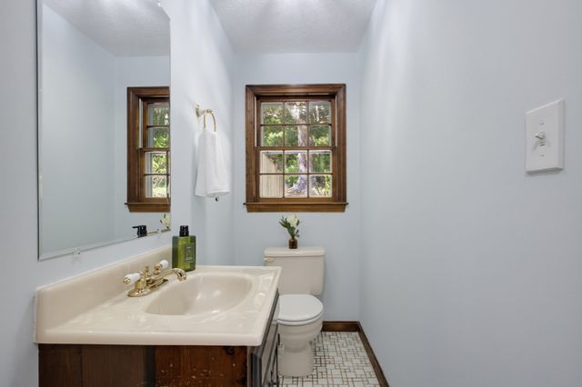 49 Gill St 1, Walpole, MA 02081