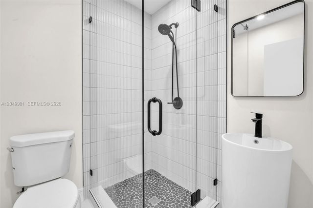 1900 N 48th Ave, Hollywood, FL 33021
