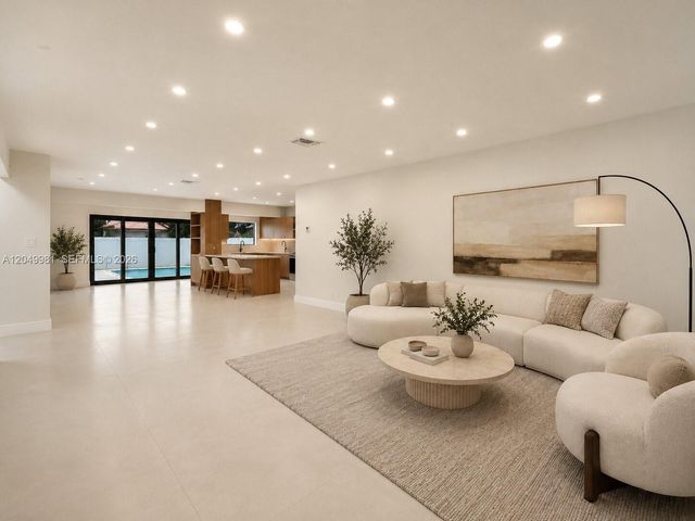 1900 N 48th Ave, Hollywood, FL 33021