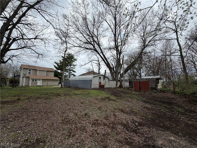 160 Brighton Boulevard, Zanesville, OH 43701