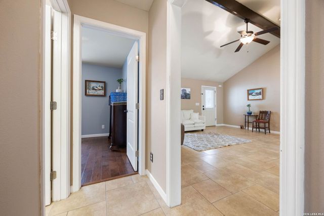 1541 GREEN MEADOW LN, Spring Branch, TX 78070