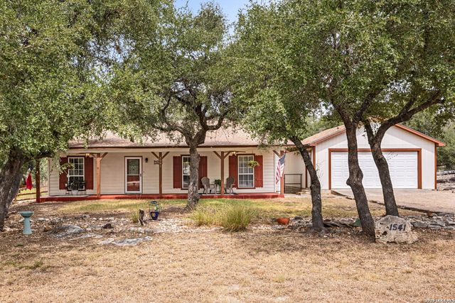 1541 GREEN MEADOW LN, Spring Branch, TX 78070