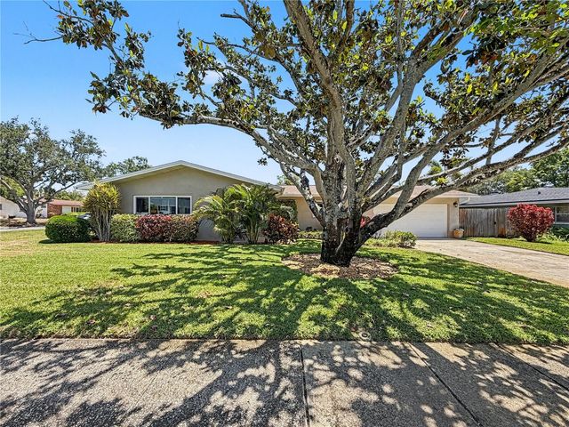 2233 GLENMOOR ROAD N, Clearwater, FL 33764