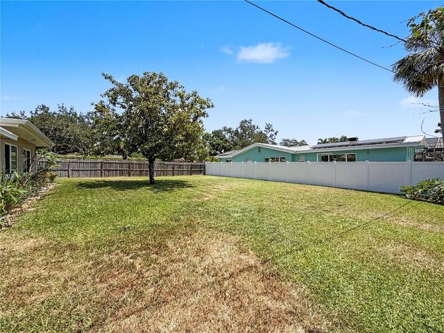 2233 GLENMOOR ROAD N, Clearwater, FL 33764