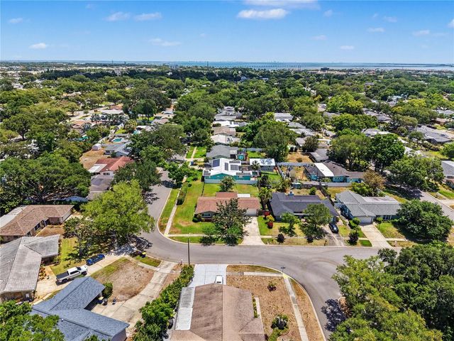 2233 GLENMOOR ROAD N, Clearwater, FL 33764