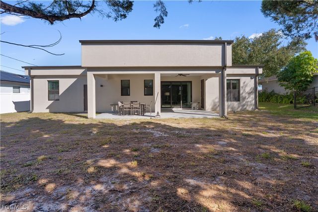 36 NW 12th PL, Cape Coral, FL 33993