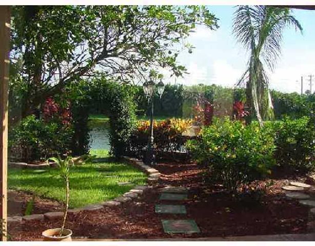 9067 Long Lake Palm Drive, Boca Raton, FL 33496