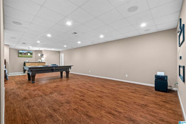 8052 LAKESIDE CIRCLE, Trussville, AL 35173