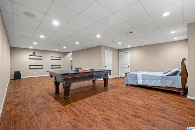 8052 LAKESIDE CIRCLE, Trussville, AL 35173