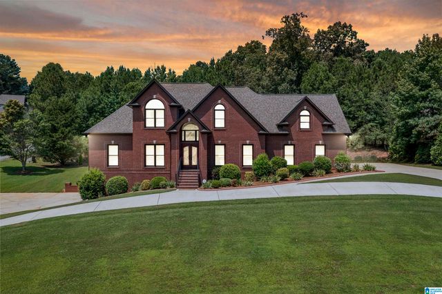 8052 LAKESIDE CIRCLE, Trussville, AL 35173