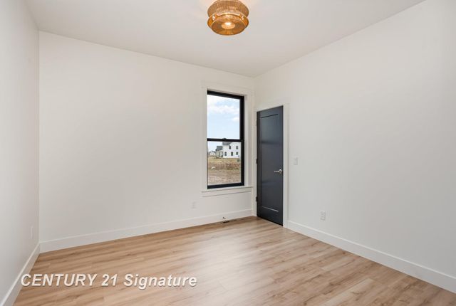 23 E Grove Court, Thomas Twp, MI 48623