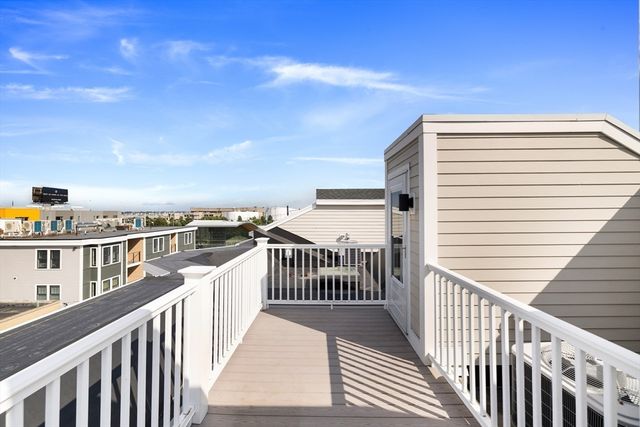 89 Prescott St B, Boston, MA 02128