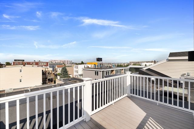 89 Prescott St B, Boston, MA 02128