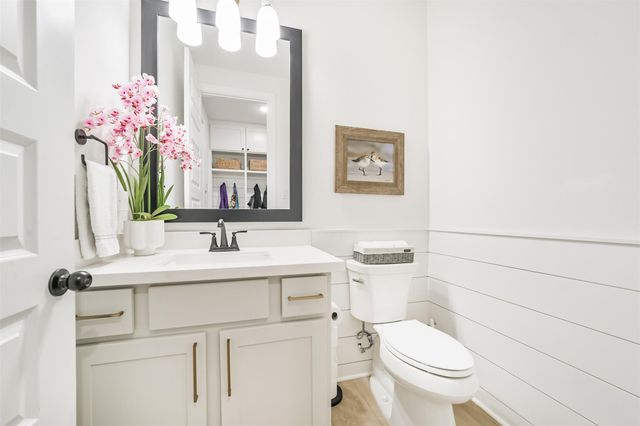145 Sweeping Valley Drive, Montgomery, TX 77316