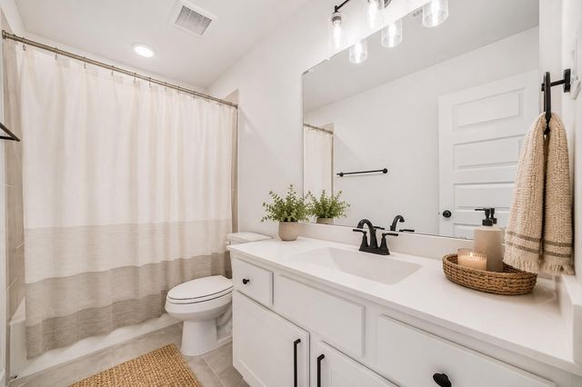 145 Sweeping Valley Drive, Montgomery, TX 77316