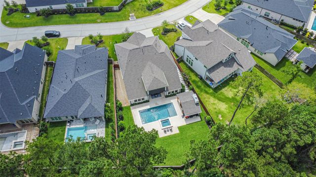 145 Sweeping Valley Drive, Montgomery, TX 77316