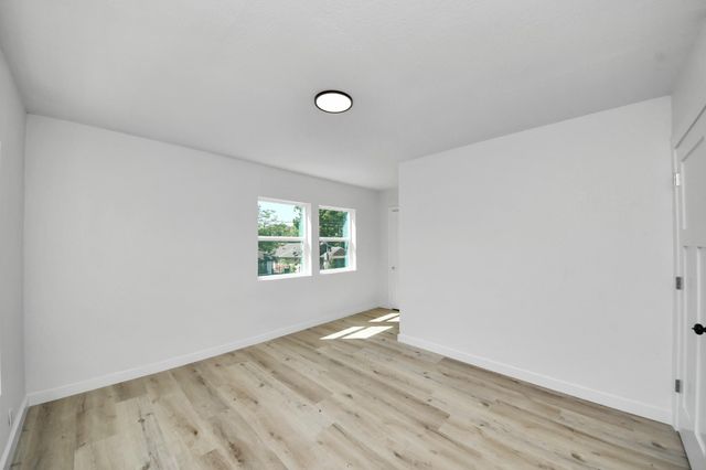 7025 Canal Street, Houston, TX 77011