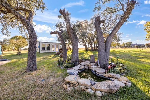 664 County Road 300, Hamilton, TX 76531