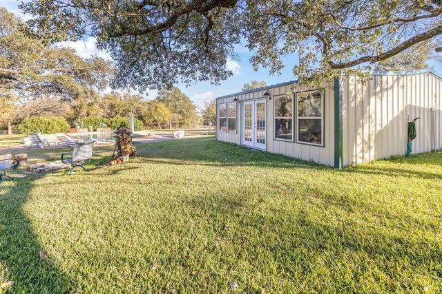 664 County Road 300, Hamilton, TX 76531