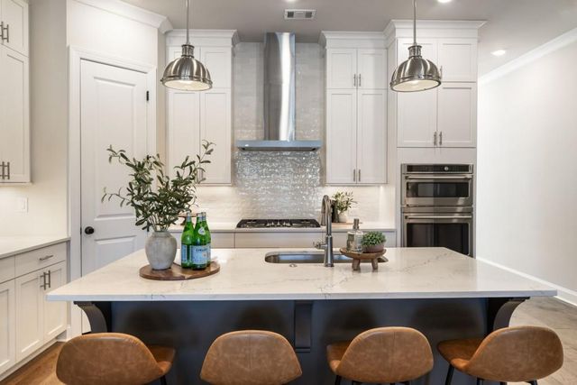 116 Everley Walk, Alpharetta, GA 30009