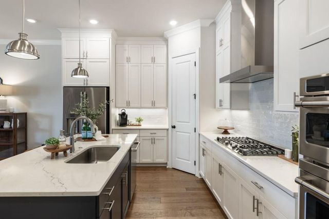 116 Everley Walk, Alpharetta, GA 30009