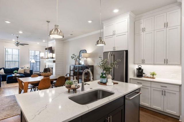 116 Everley Walk, Alpharetta, GA 30009