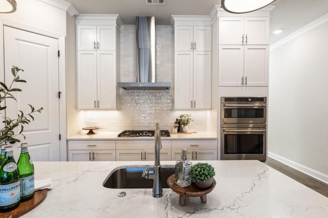 116 Everley Walk, Alpharetta, GA 30009