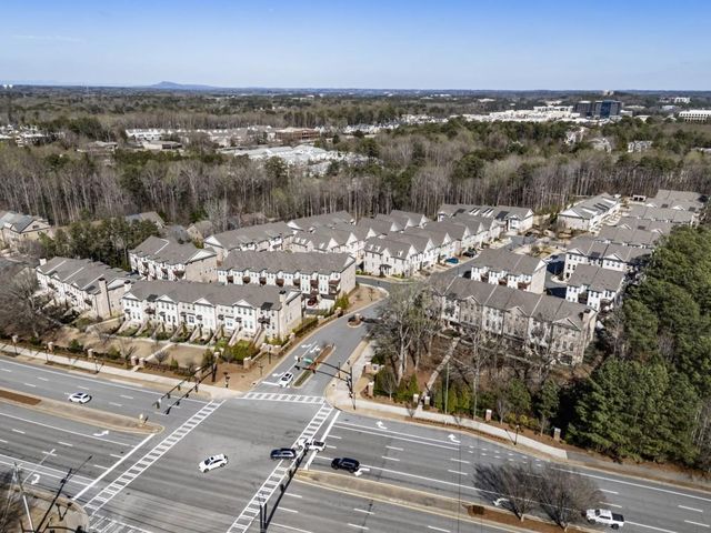 116 Everley Walk, Alpharetta, GA 30009