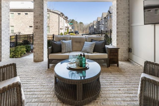 116 Everley Walk, Alpharetta, GA 30009