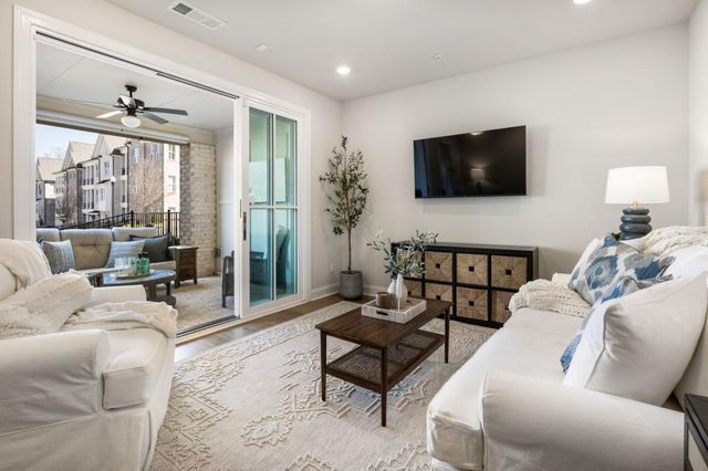 116 Everley Walk, Alpharetta, GA 30009