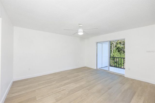 3656 LAKE BAYSHORE DRIVE 319, Bradenton, FL 34205