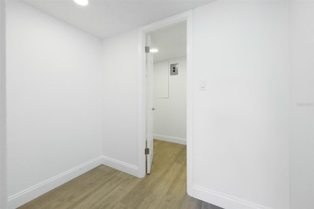 3656 LAKE BAYSHORE DRIVE 319, Bradenton, FL 34205