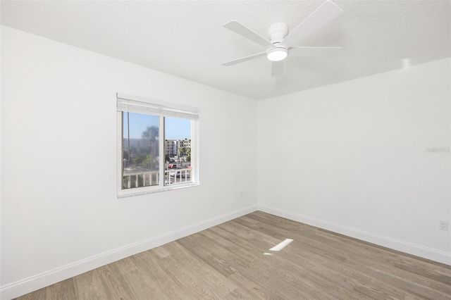 3656 LAKE BAYSHORE DRIVE 319, Bradenton, FL 34205