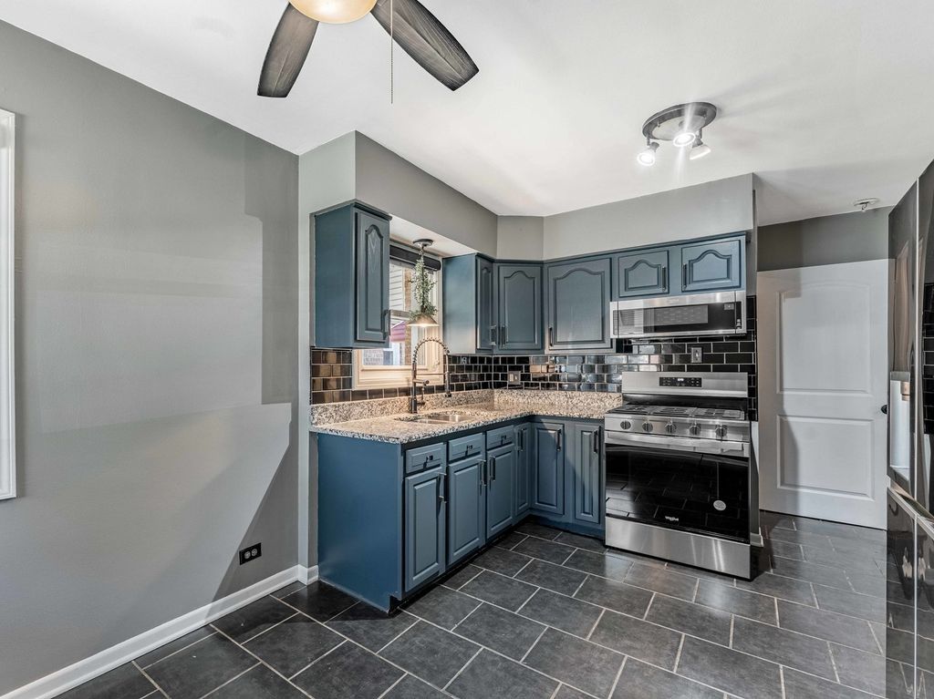 3918 Madison Street, Bellwood, IL 60104 — photo 4
