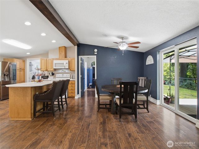 17023 76th Street Ct E, Sumner, WA 98390