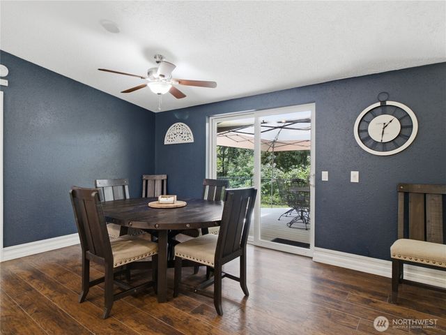17023 76th Street Ct E, Sumner, WA 98390