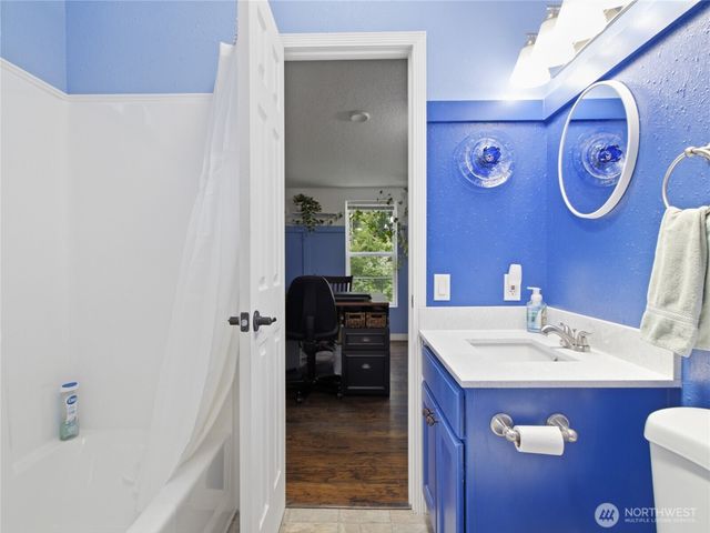 17023 76th Street Ct E, Sumner, WA 98390