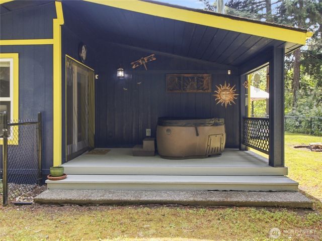 17023 76th Street Ct E, Sumner, WA 98390