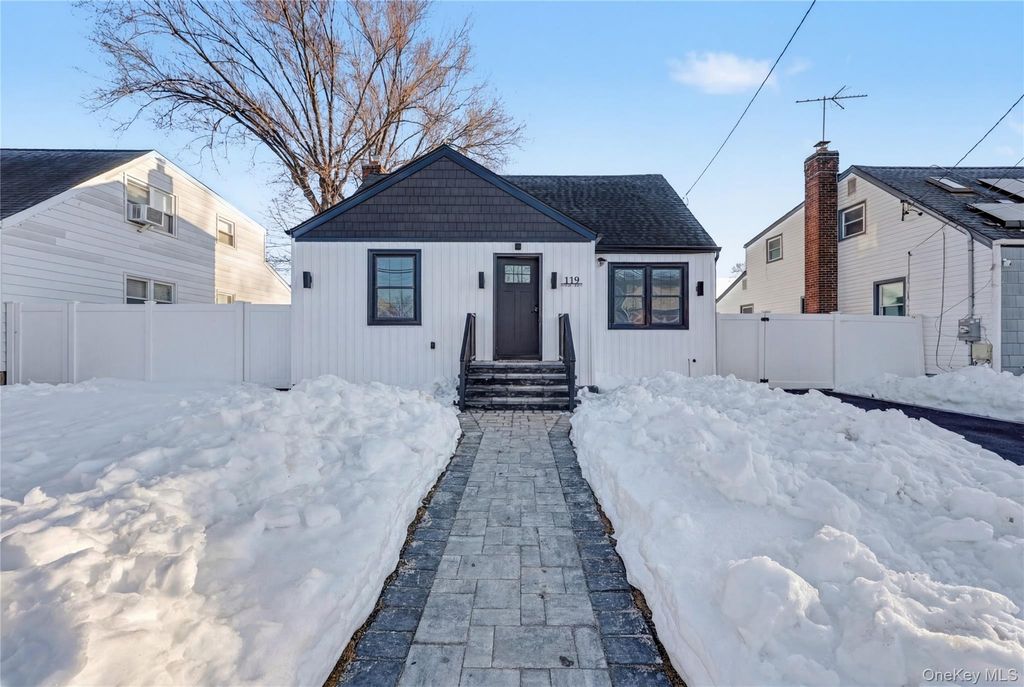 119 Grant Boulevard, Bellmore, NY 11710