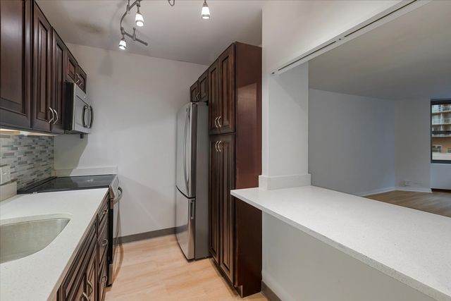 535 N Michigan Avenue 905, Chicago, IL 60611