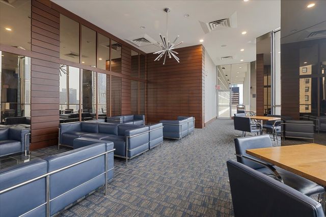 535 N Michigan Avenue 905, Chicago, IL 60611