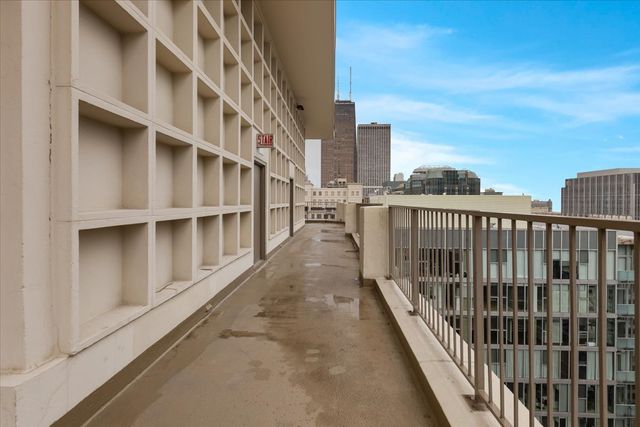 535 N Michigan Avenue 905, Chicago, IL 60611