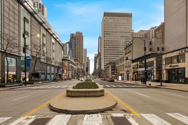 535 N Michigan Avenue 905, Chicago, IL 60611