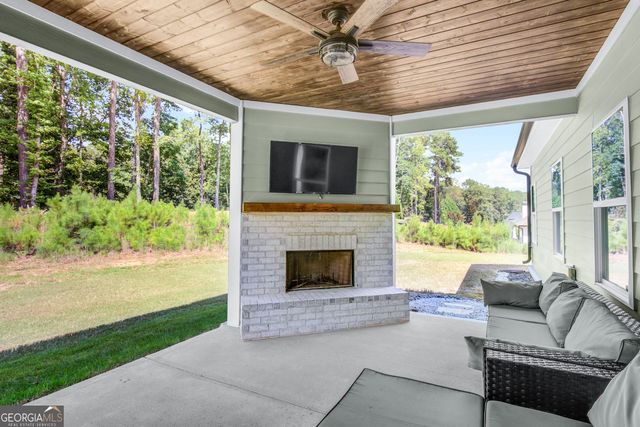 125 Windchime Drive, Tyrone, GA 30290