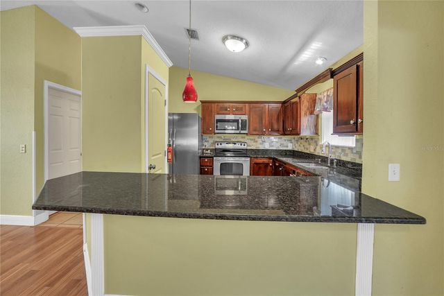 3624 TROUT AVENUE, Fruitland Park, FL 34731